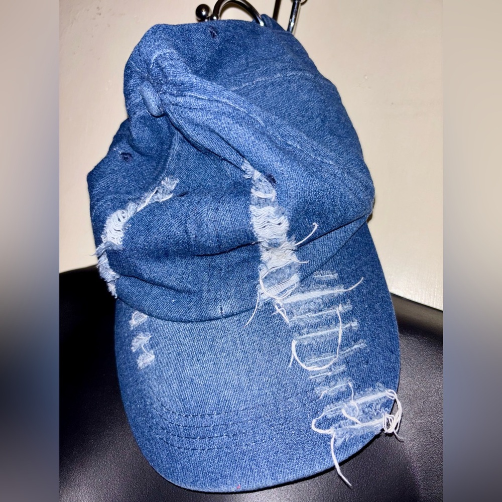 🆕 Ashley Stewart Distressed Denim Cap | One Size | 100% Cotton